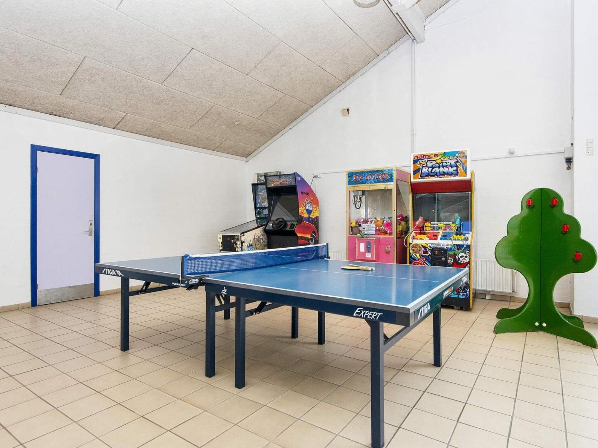 6 Person Holiday Home On A Holiday Park In Hemmet 外观 照片