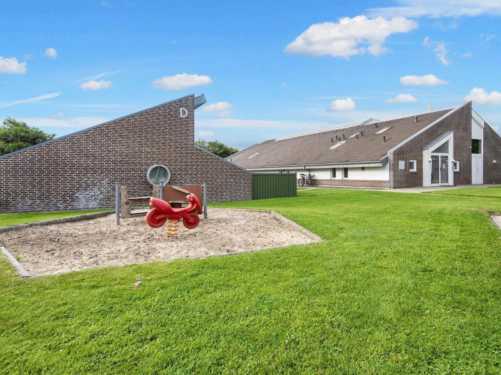 6 Person Holiday Home On A Holiday Park In Hemmet 外观 照片
