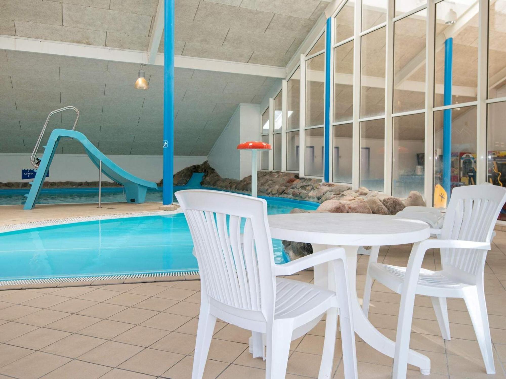 6 Person Holiday Home On A Holiday Park In Hemmet 外观 照片