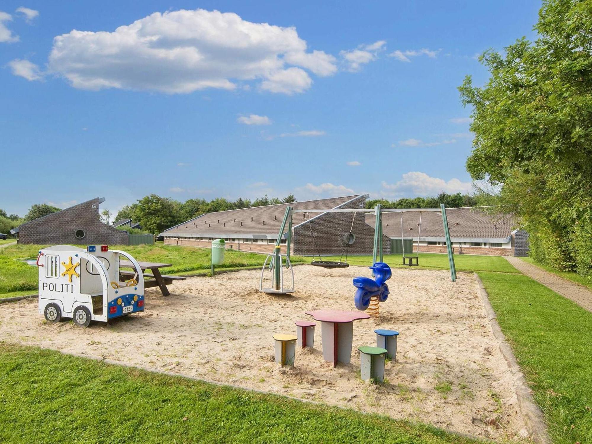 6 Person Holiday Home On A Holiday Park In Hemmet 外观 照片